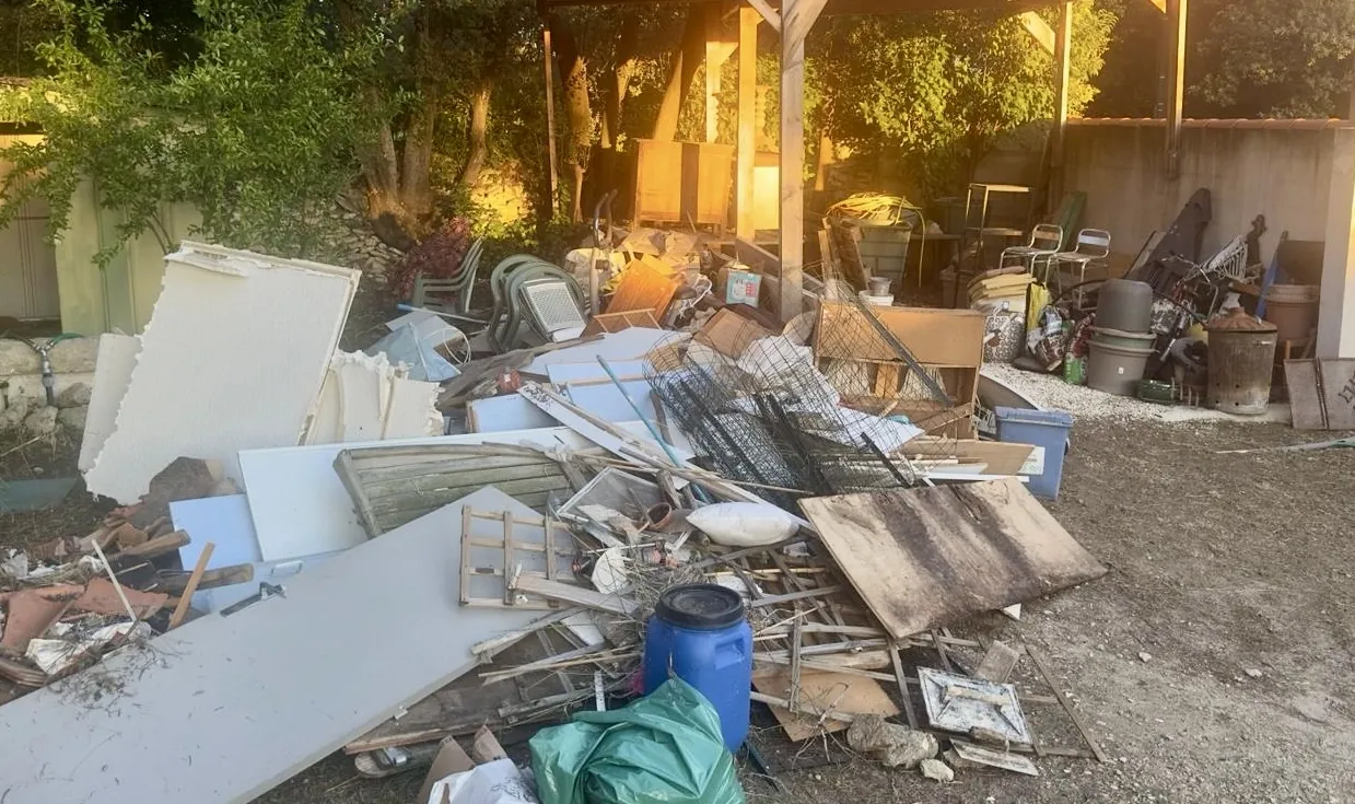 Débarras extérieur de mobilier et encombrants